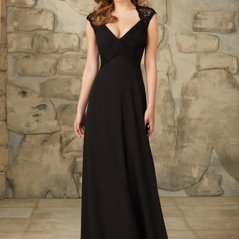 Morilee by Madeline Gardner Lace & chiffon dress